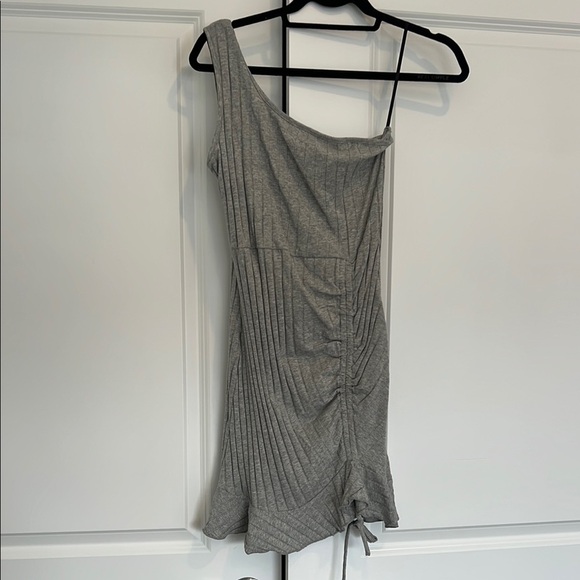 Shein One-Shoulder Gray Mini Dress Ribbed and flare bottom size S - Picture 1 of 4